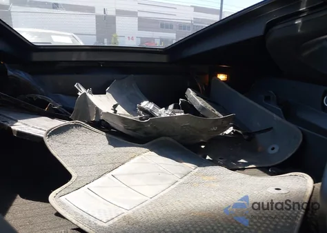 2015 Chevrolet Corvette Z06 z USA, uszkodzony, nr VIN 1G1YP2D68F5605820